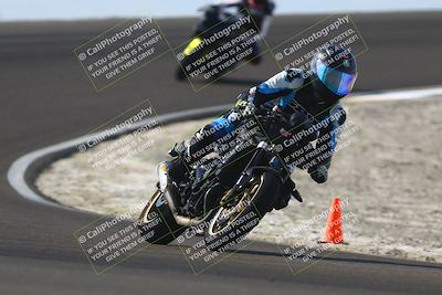 media/Nov-02-2025-Lets Ride (Sun) [[f7a3caa734]]/B Group/1220pm (Turn 2 Outside)/